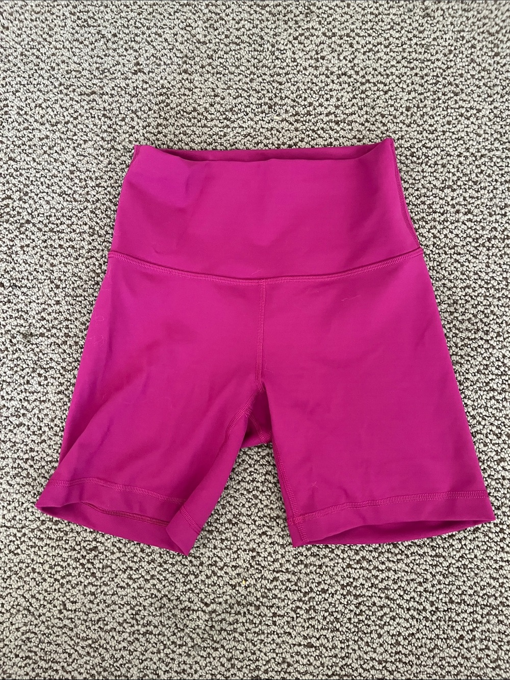 NWOT Lululemon shorts